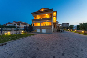 Отель Apartments Škara  Бибинье